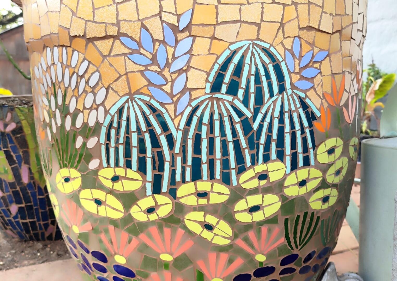 Sunny Botanical Planter - Image 2